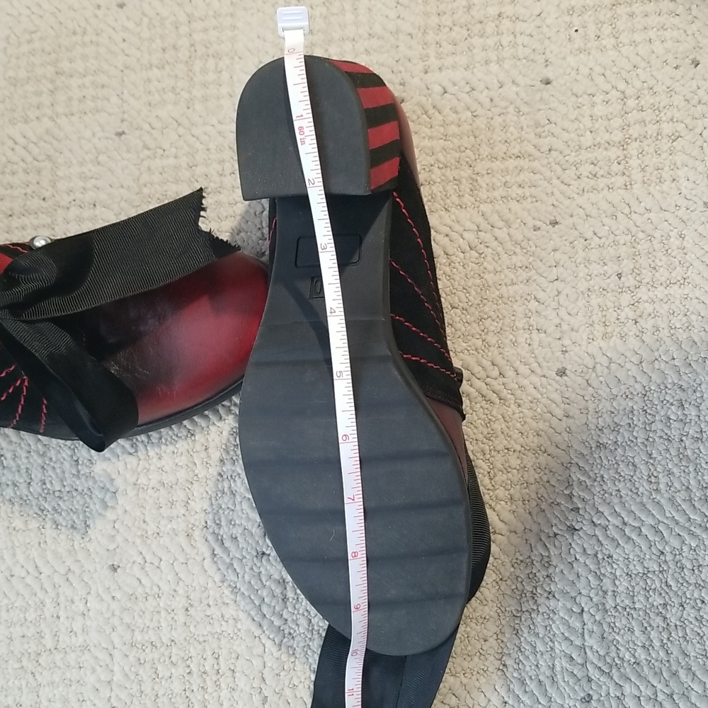 Maciejka Red Ankle Boot Shoes - Picture 15 of 16